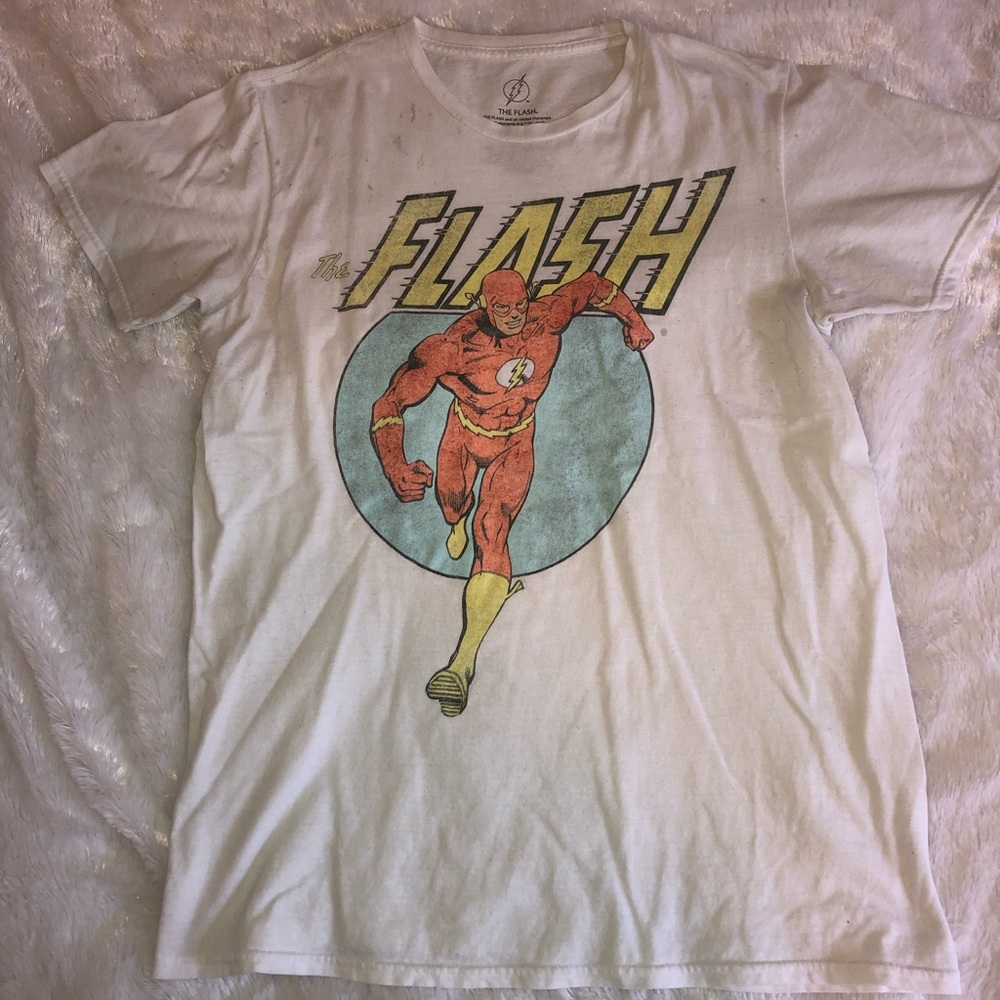 Graphic tee